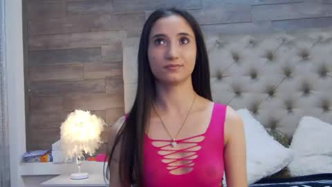 Snapshot of carolinahart chatting on November 22, 8:52 pm carolinahart online show from November 22, 8:52 pm