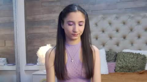 Snapshot of carolinahart chatting on November 30, 7:29 pm carolinahart online show from November 30, 7:29 pm