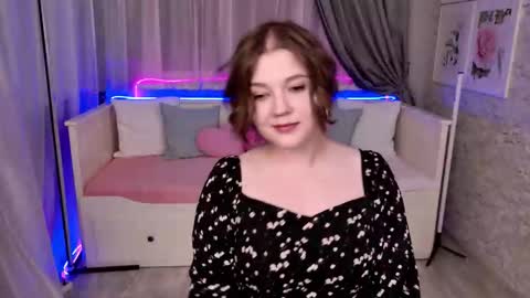 Snapshot of carolinasherry chatting on October 3, 5:37 am carolinasherry online show from October 3, 5:37 am