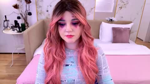 Snapshot of carolinasherry chatting on October 31, 6:14 am carolinasherry online show from October 31, 6:14 am