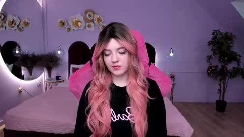 Snapshot of carolinasherry chatting on November 8, 5:29 am carolinasherry online show from November 8, 5:29 am