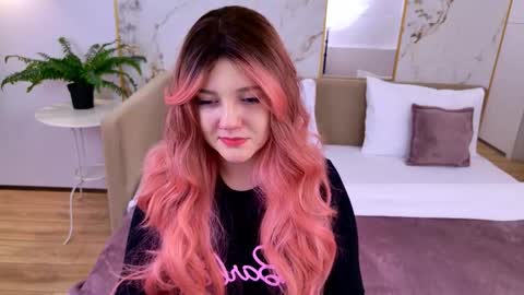 Snapshot of carolinasherry chatting on November 22, 4:00 am carolinasherry online show from November 22, 4:00 am