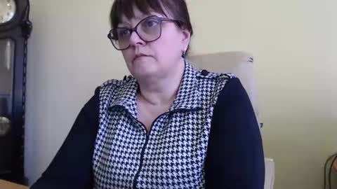 Snapshot of carolinedream_ chatting on March 7, 10:45 am CarolineDream online show from March 7, 10:45 am