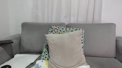 Caroline  online show from February 12, 3:18 pm