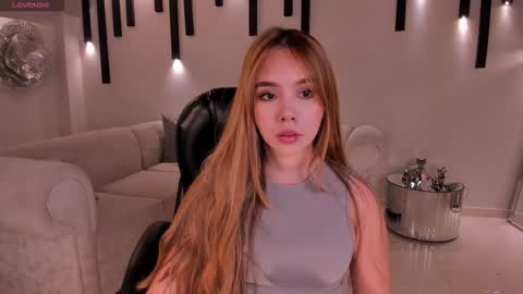 Caro online show from October 19, 11:00 am