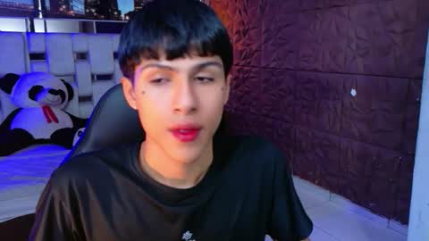 carolinejesh online show from January 8, 7:38 pm