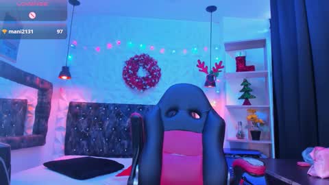 Snapshot of carolinescoth_dl chatting on December 4, 9:02 pm Caroline Scoth online show from December 4, 9:02 pm