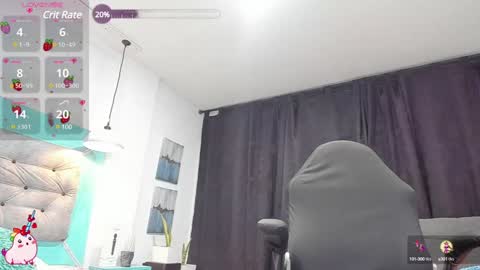 Snapshot of carolinne_89 chatting on January 2, 10:58 am caro online show from January 2, 10:58 am