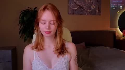 Snapshot of carolinnk chatting on September 9, 2:27 pm Caro online show from September 9, 2:27 pm