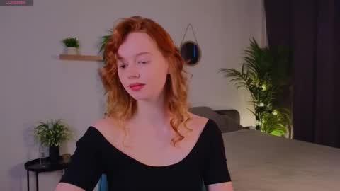 Snapshot of carolinnk chatting on October 10, 2:49 pm Caro online show from October 10, 2:49 pm