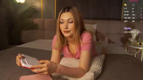 Carol online show from August 3, 9:18 pm