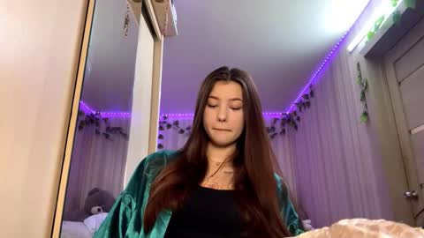 Emma online show from December 4, 10:02 am