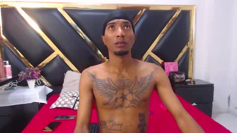 Snapshot of caroyandy3 chatting on November 22, 7:24 pm caro y andy online show from November 22, 7:24 pm