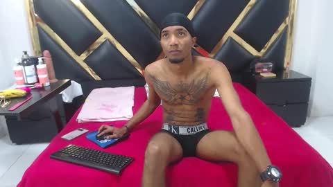 Snapshot of caroyandy3 chatting on November 29, 12:08 pm caro y andy online show from November 29, 12:08 pm