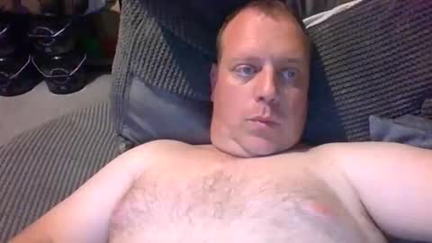 Snapshot of carpman777 chatting on April 9, 6:57 pm Hereforun online show from April 9, 6:57 pm