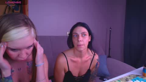 Carrie online show from November 28, 6:54 pm