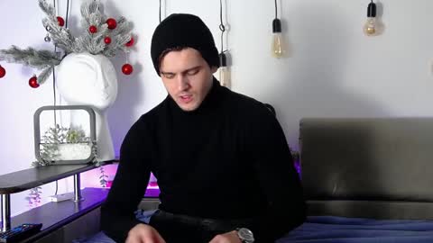 Carter online show from January 10, 7:25 am