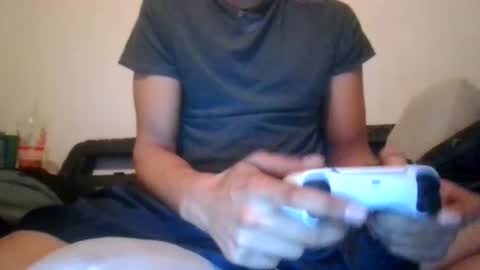 Snapshot of carvelj chatting on July 22, 5:21 am carvelj online show from July 22, 5:21 am