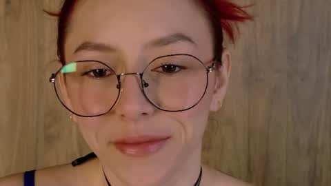 Casandra  online show from July 27, 1:07 pm