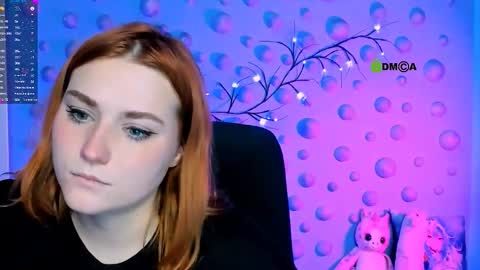 casey_meow_ online show from December 23, 11:08 am