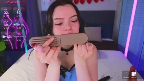 caseykissing online show from April 28, 2:00 pm
