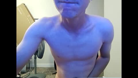 Snapshot of caseythiccgirth chatting on January 8, 11:34 am caseythiccgirth online show from January 8, 11:34 am