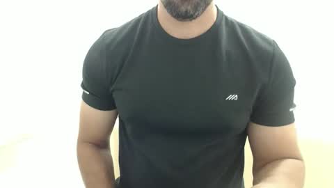 cashmastermuscle77 online show from December 19, 10:33 am