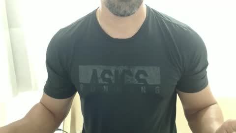 cashmastermuscle77 online show from April 29, 10:19 am