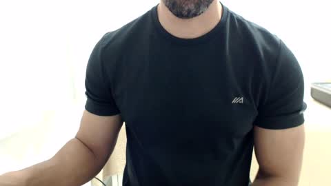cashmastermuscle77 online show from July 13, 9:39 pm