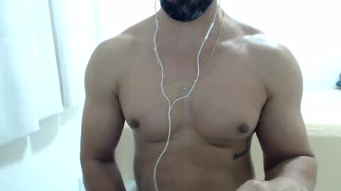 cashmastermuscle77 online show from July 25, 11:24 pm