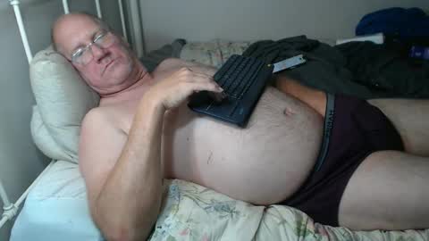 Snapshot of casinocam chatting on May 13, 5:21 pm CasinoCam online show from May 13, 5:21 pm