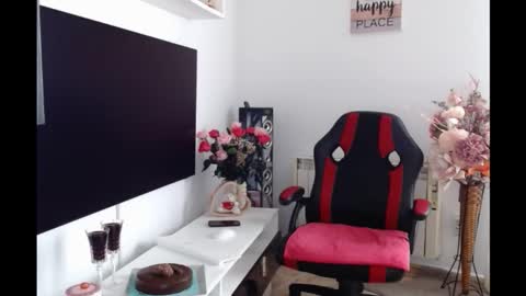 Alice online show from March 3, 11:05 am