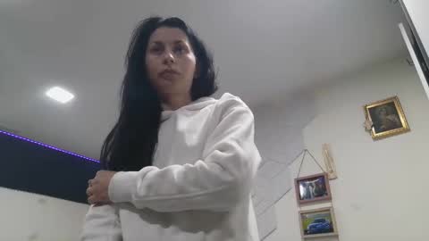 Snapshot of cassandry92 chatting on December 21, 4:14 pm Casandry online show from December 21, 4:14 pm