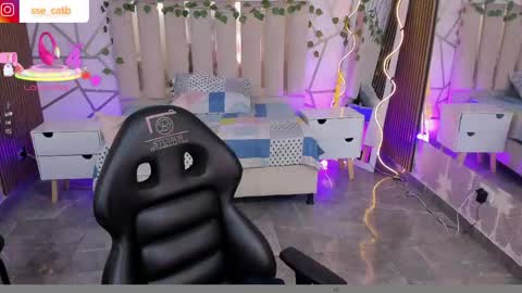 casse_tay online show from June 6, 3:33 am