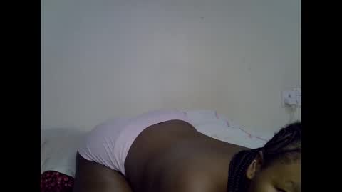 Snapshot of casseymarvel254 chatting on May 17, 9:11 pm casseymarvel254 online show from May 17, 9:11 pm