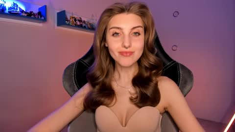 Seductress Cassia  FINDOM AND SADISM  NO NUDE online show from February 12, 7:24 pm