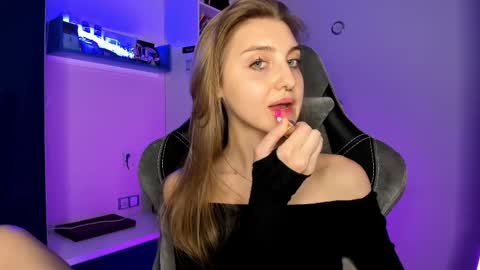 Seductress Cassia  FINDOM AND SADISM  NO NUDE online show from March 7, 7:27 pm