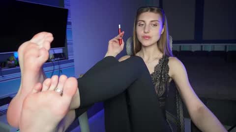 Seductress Cassia  FINDOM AND SADISM  NO NUDE online show from November 18, 4:22 pm