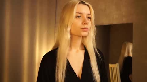 Snapshot of cassie130505 chatting on March 8, 2:51 pm Cassie online show from March 8, 2:51 pm