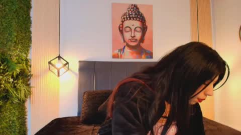 cassie_bloom online show from December 17, 8:04 pm