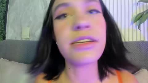 Cassie Jones online show from February 6, 3:22 am