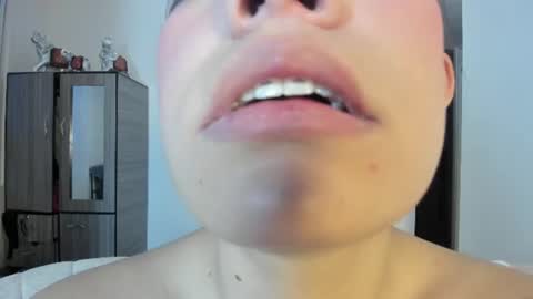 Cassie Jones online show from August 4, 8:44 pm