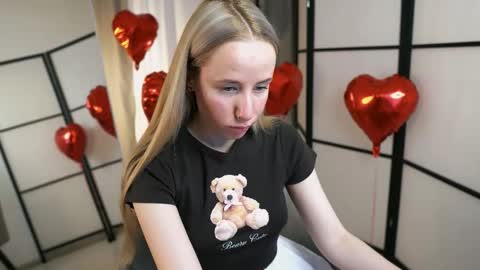 Cassie online show from February 13, 9:11 pm