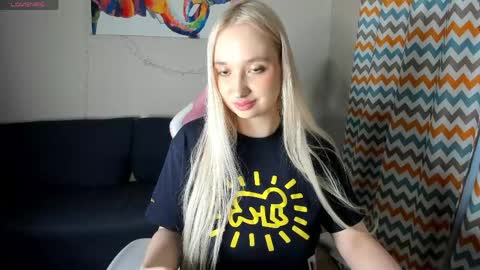Cassie Rosss online show from April 29, 5:30 pm