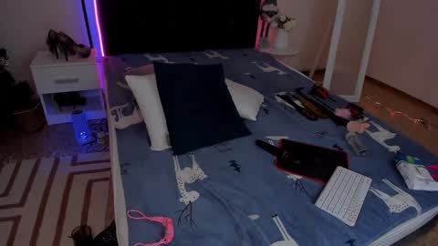 Cassie online show from January 10, 7:04 am