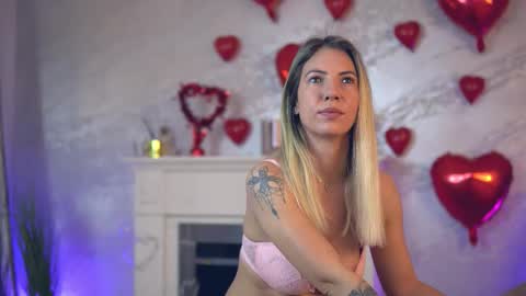 Cassi online show from February 18, 4:08 am