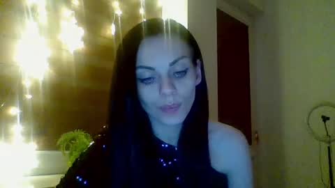 Snapshot of cassiexqueen chatting on January 4, 10:24 pm Cassie online show from January 4, 10:24 pm