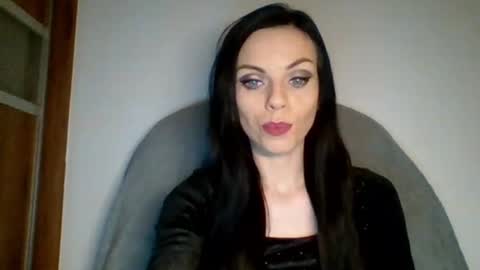 Snapshot of cassiexqueen chatting on February 21, 7:21 pm Cassie online show from February 21, 7:21 pm