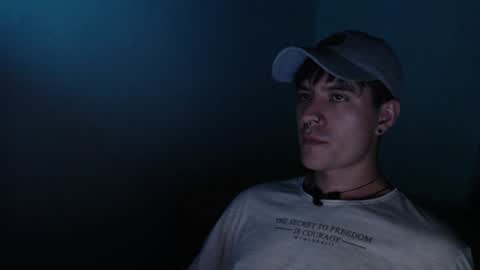 Snapshot of casteryx chatting on January 20, 3:15 am Juan online show from January 20, 3:15 am