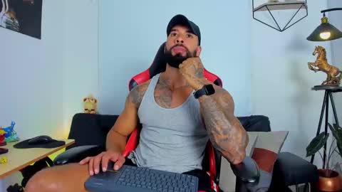 Matheo Brown online show from February 17, 4:37 pm